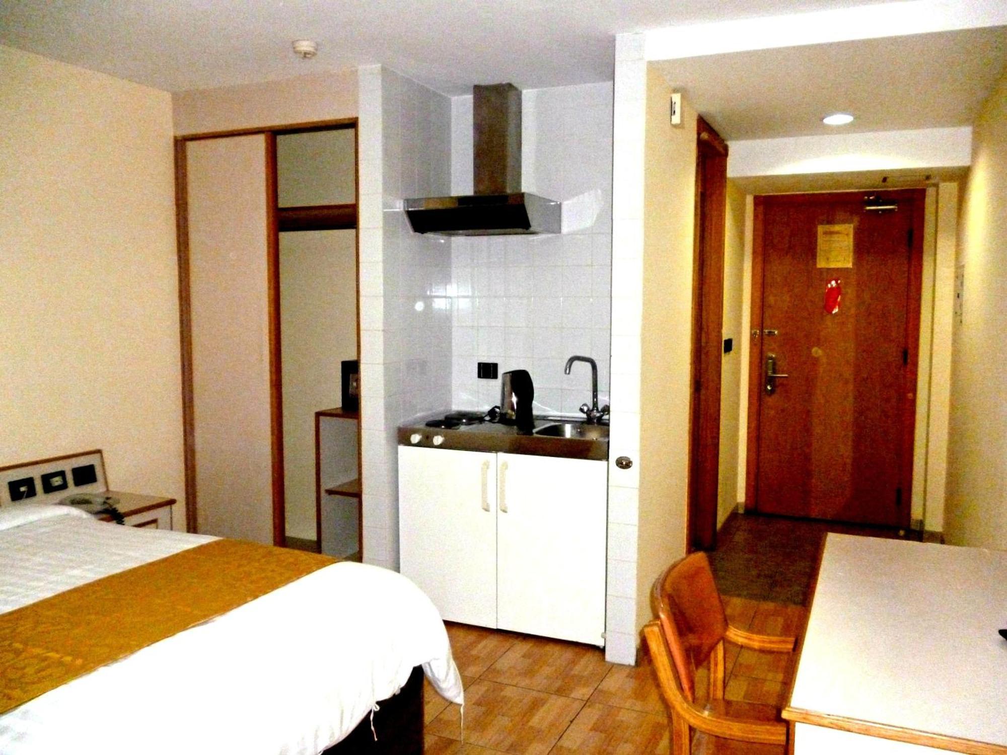 Mansour Plaza Hotel Apartments Dammam Habitación foto