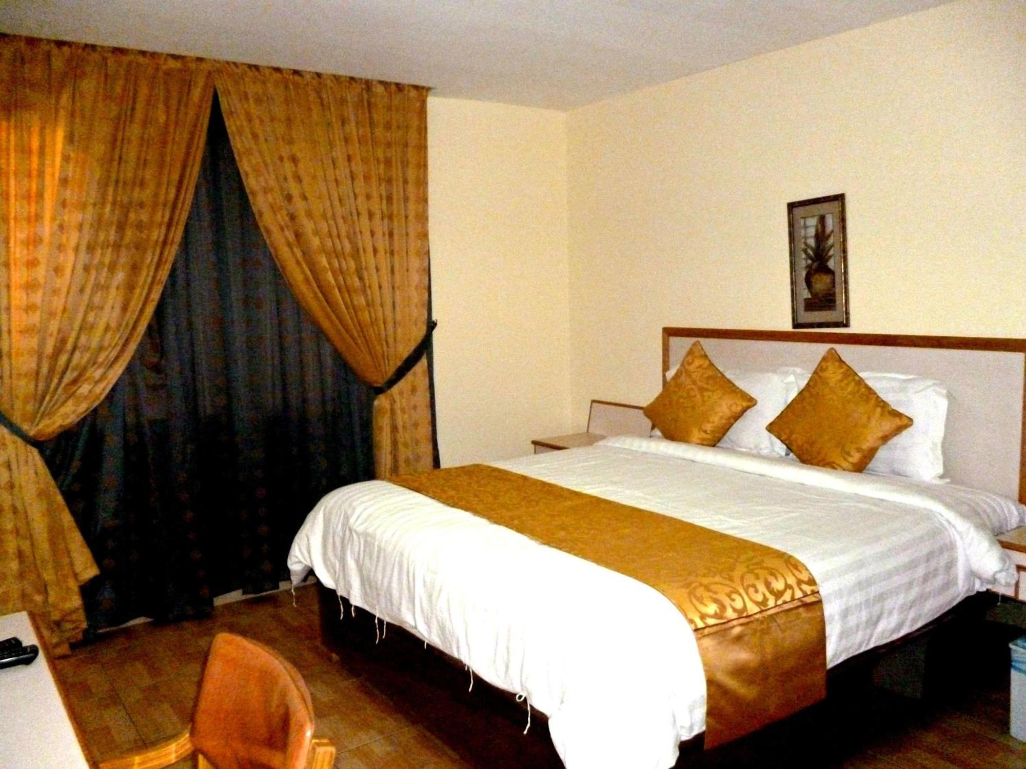 Mansour Plaza Hotel Apartments Dammam Habitación foto